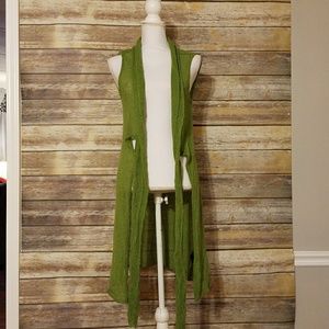Sleeveless cardigan